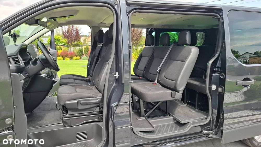 Renault Trafic - 23