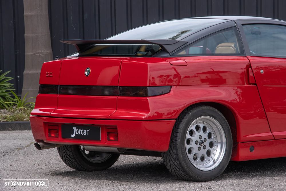 Alfa Romeo SZ Coupé Standard - 21