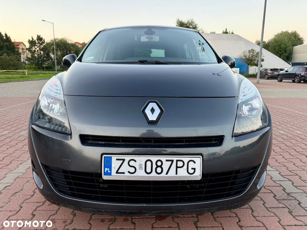 Renault Scenic 2.0 16V 140 CVT Dynamique - 12