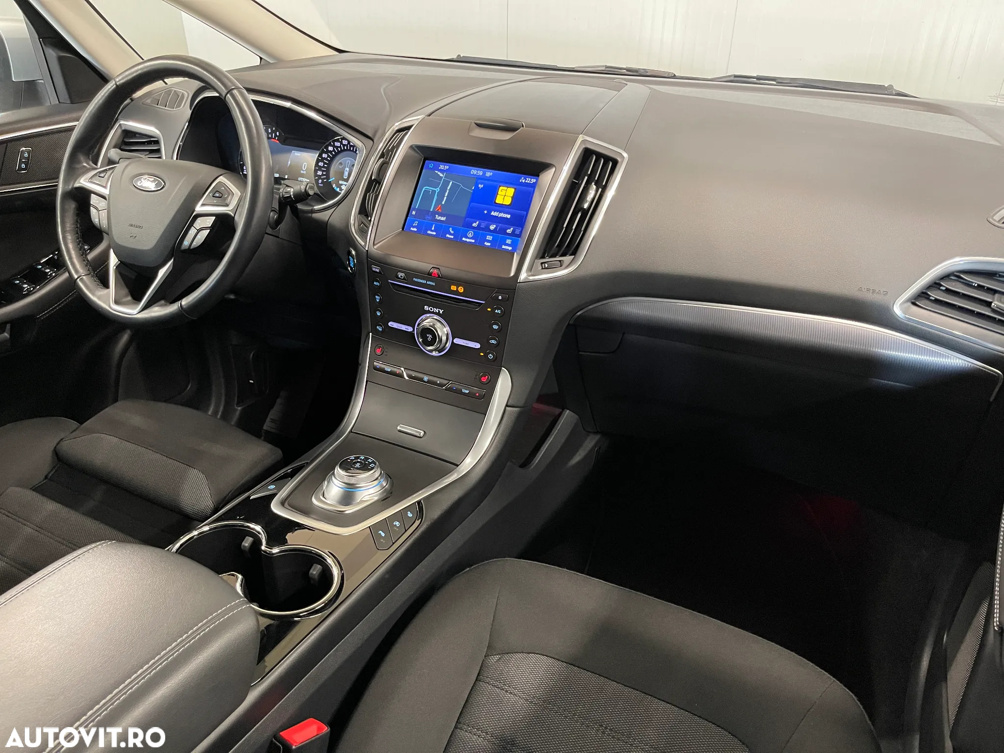 Ford S-Max 2.0 TDCi Powershift Titanium - 8