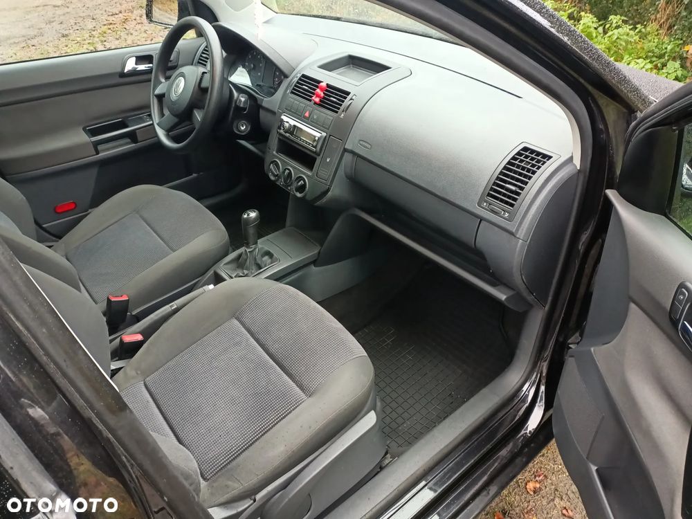 Volkswagen Polo 1.4 - 7