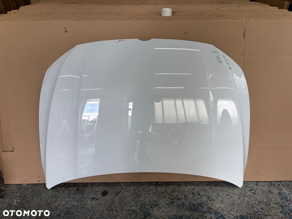 VW Golf 8 5H0 Maska silnika - 3