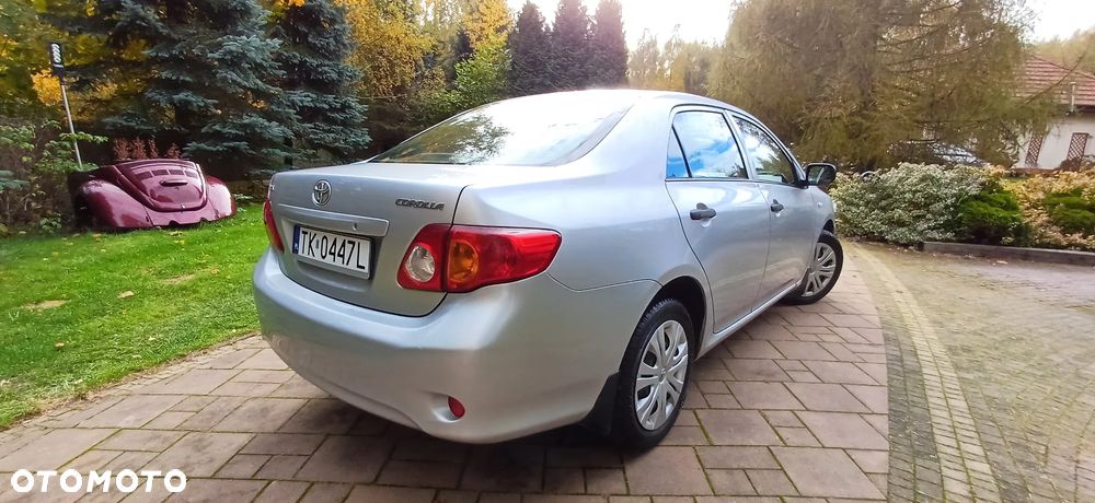 Toyota Corolla 1.6 VVT-i Premium Start - 4