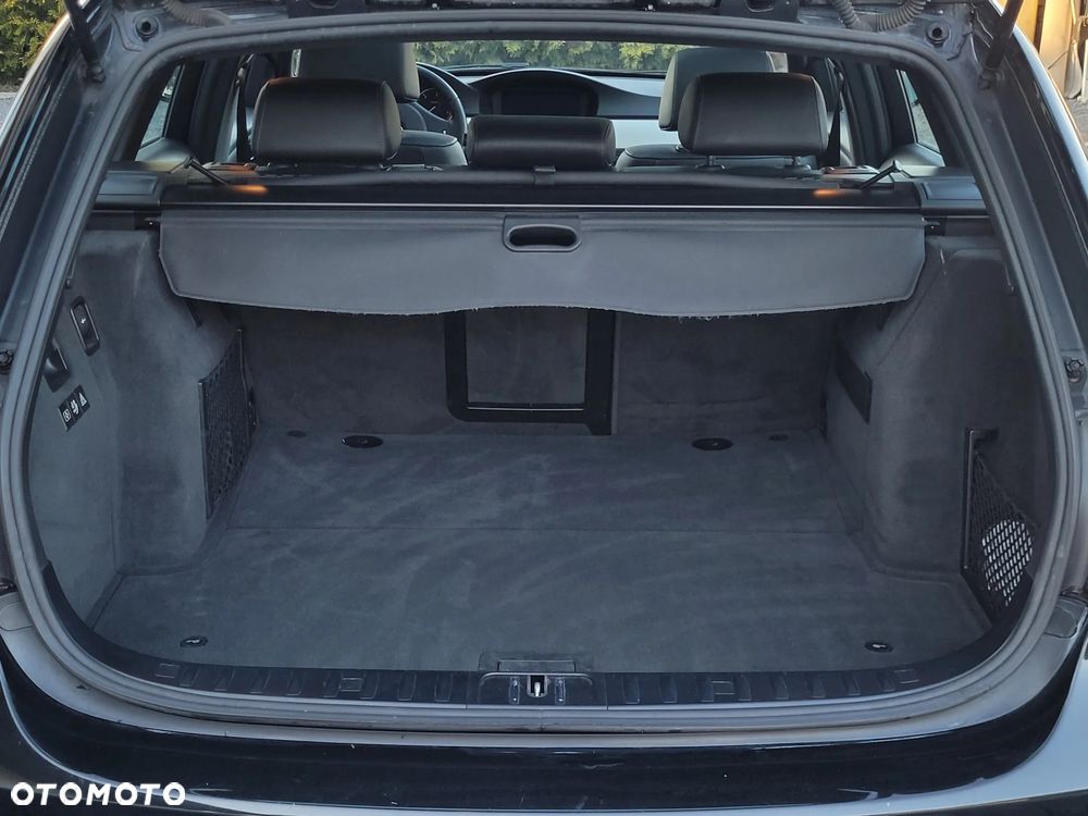 BMW Seria 3 318d DPF - 33