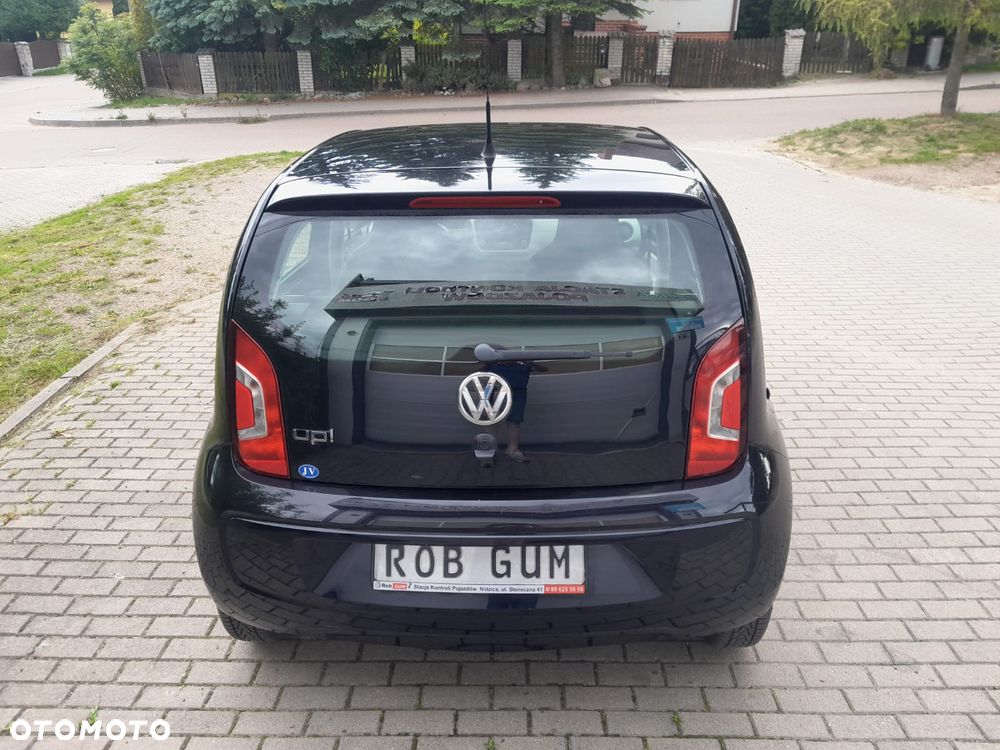 Volkswagen up! 1.0 take - 4