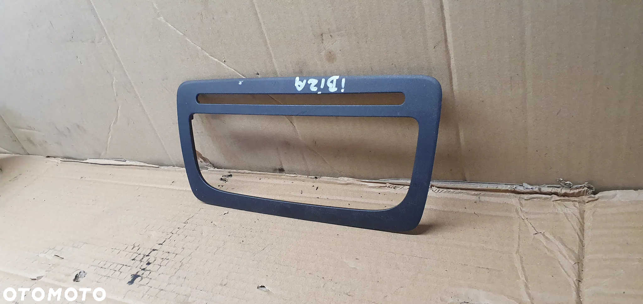 Ramka dekor radia konsoli Seat Ibiza IV 6J0858063 - 3