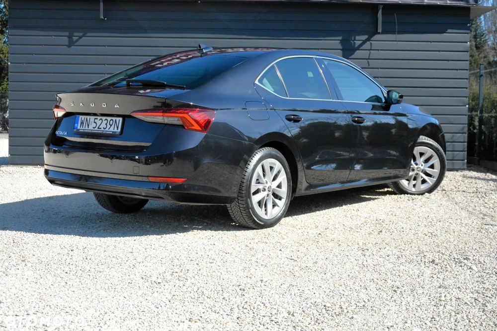Skoda Octavia 2.0 TDI Style DSG - 7