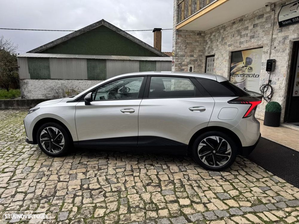 MG MG4 51 kWh Standard - 4