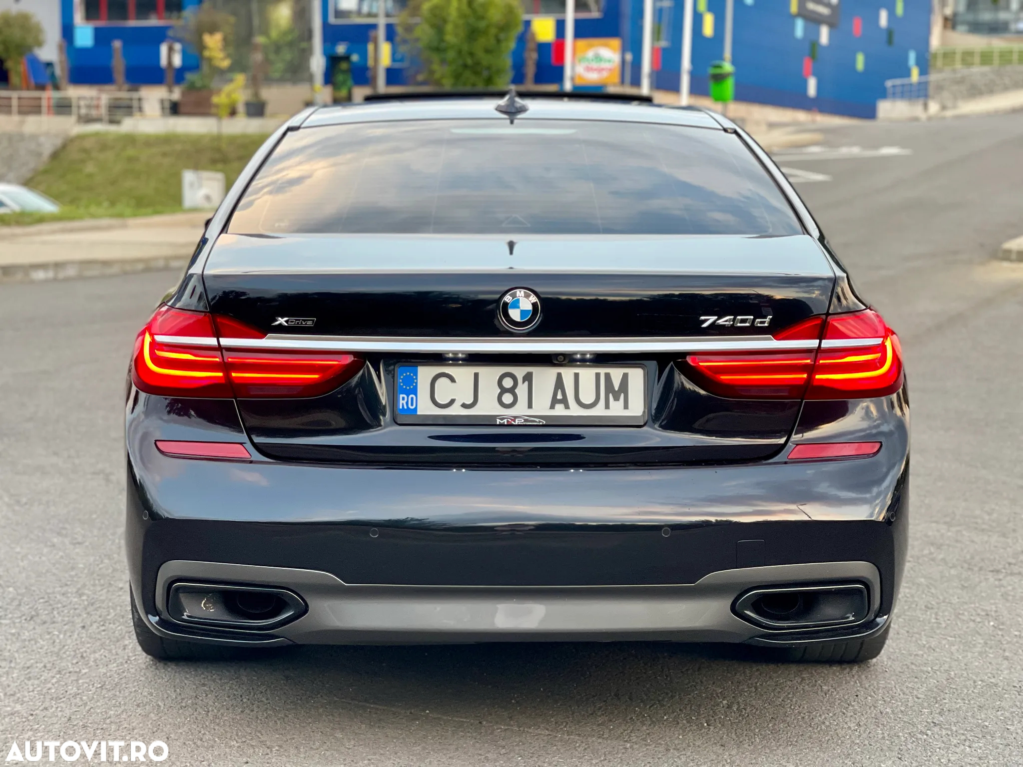 BMW Seria 7 740d xDrive - 11
