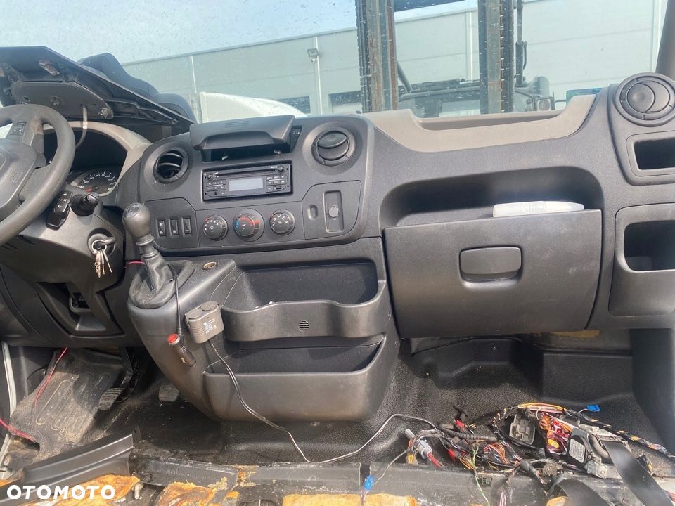 MASTER III MOVANO 10-18r przekładka deska konsola - 3