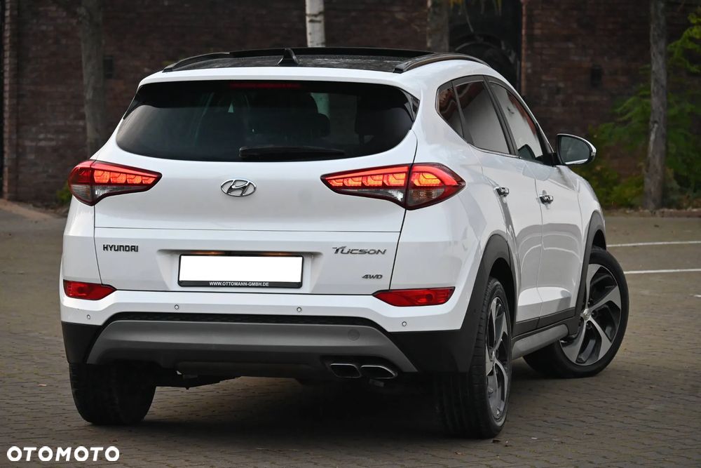 Hyundai Tucson 2.0 CRDi Premium 4WD - 11