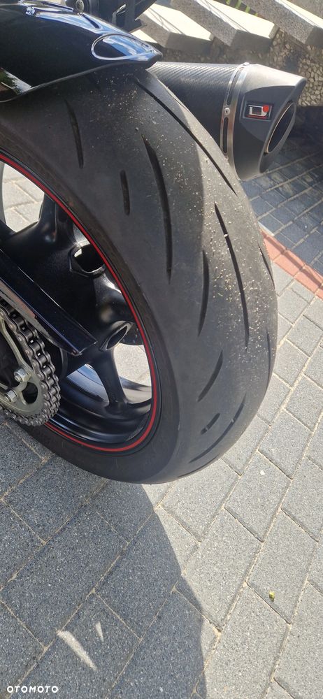 Yamaha FZ8 - 19