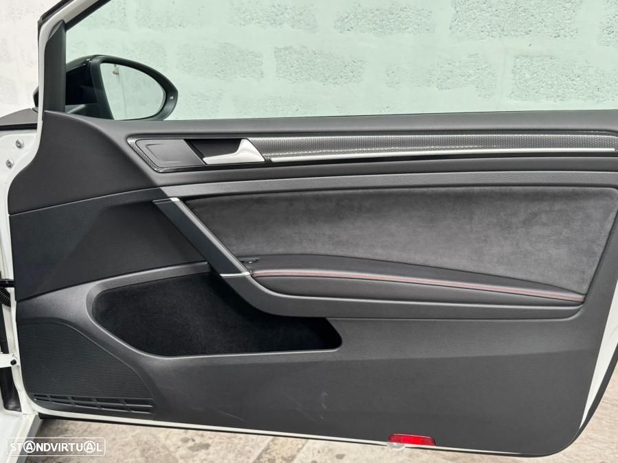 VW Golf GTI Clubsport DSG - 42