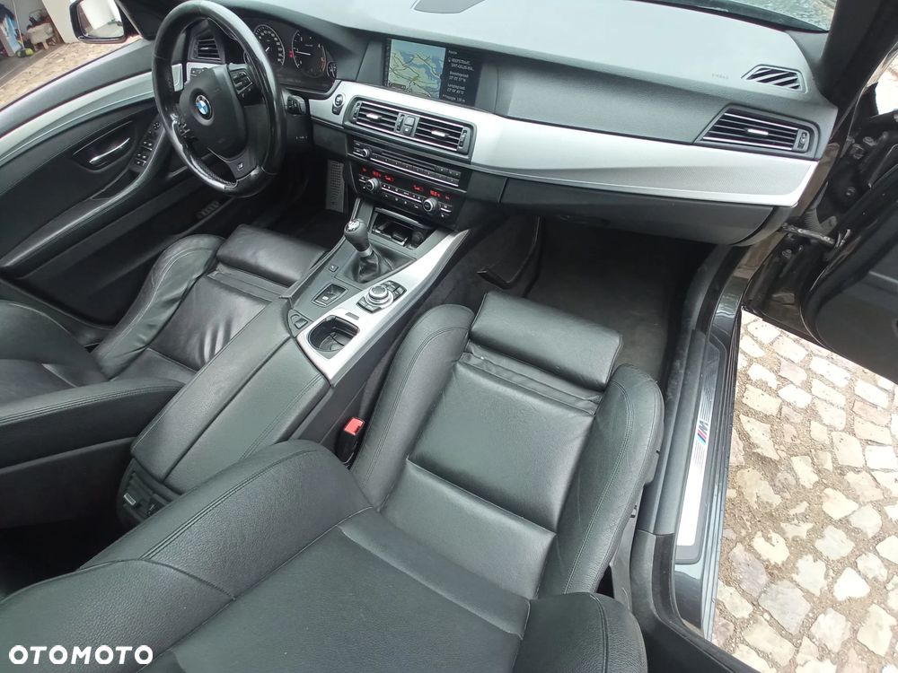 BMW Seria 5 - 16