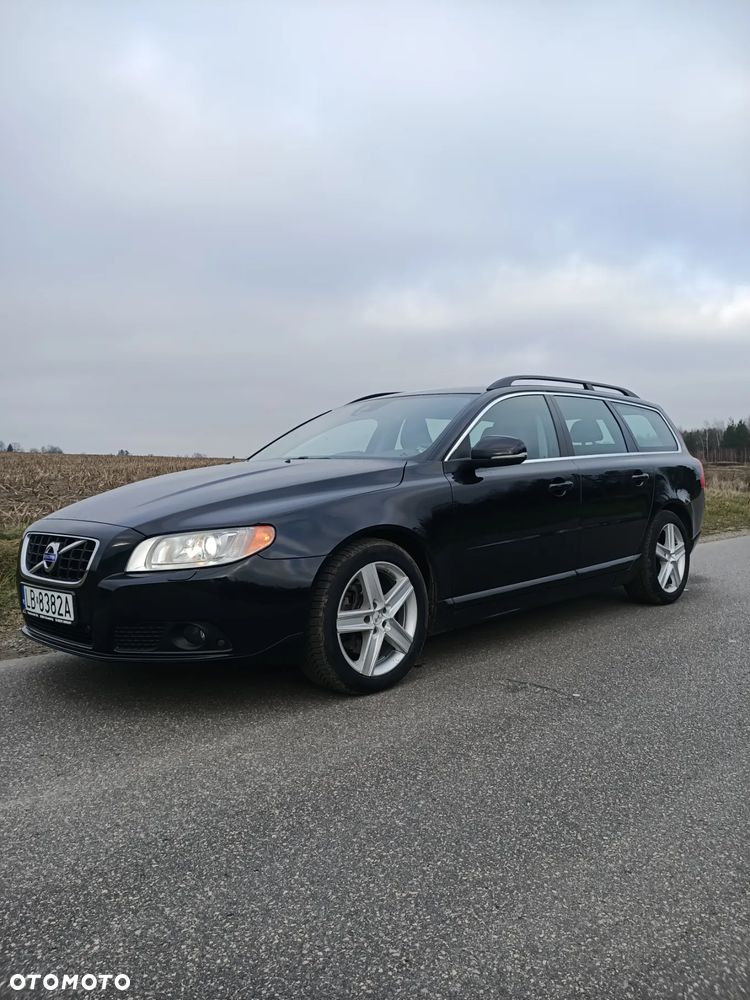 Volvo V70 D3 Geartronic Momentum - 1