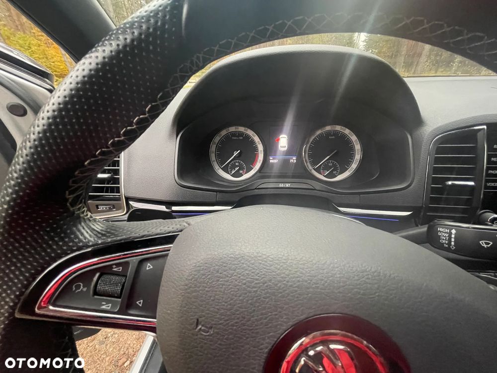 Skoda Karoq 2.0 TDI SCR 4x4 DSG Sportline - 29