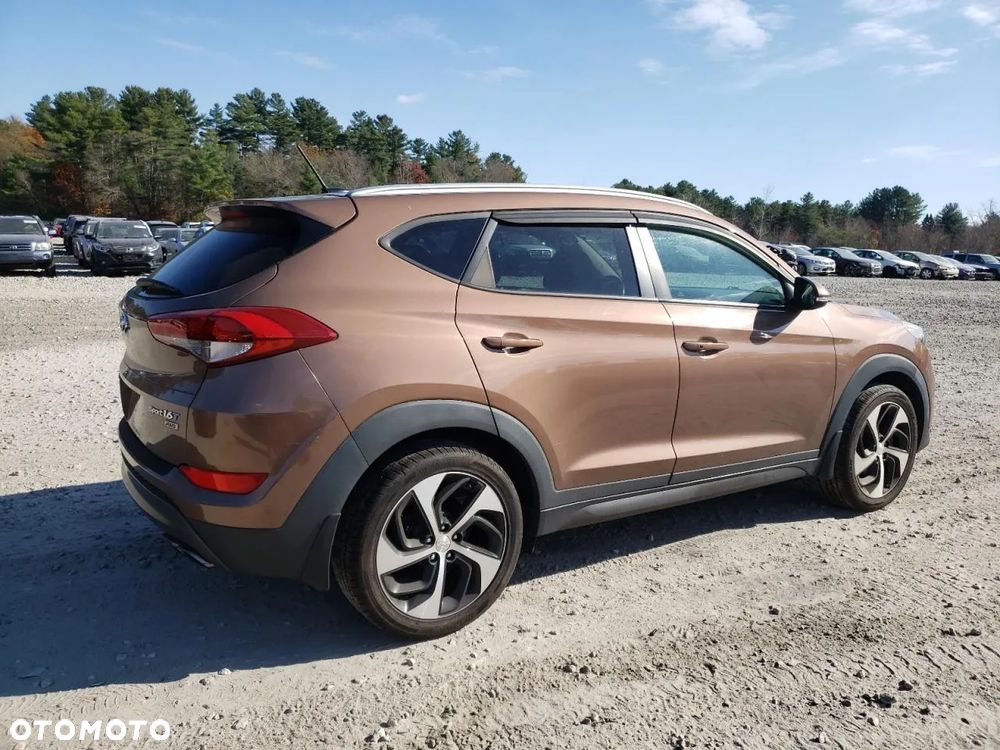 Hyundai Tucson 1.6 GDi 4WD DCT Premium - 3