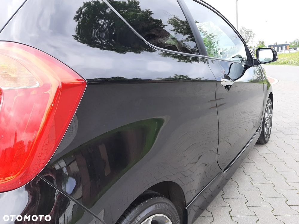 Kia Picanto 1.0 Dream Team Edition - 10