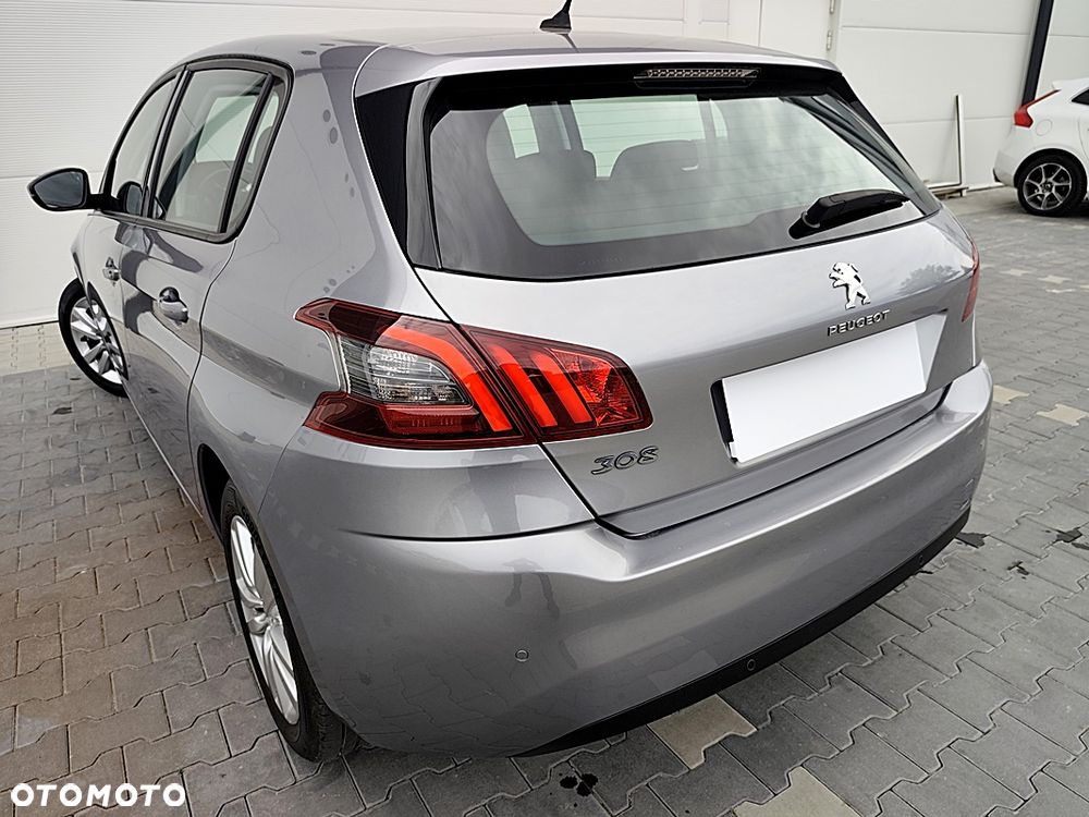 Peugeot 308 - 30