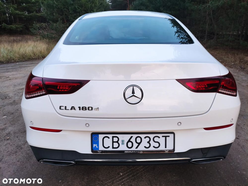 Mercedes-Benz CLA 180 d 7G-DCT - 6