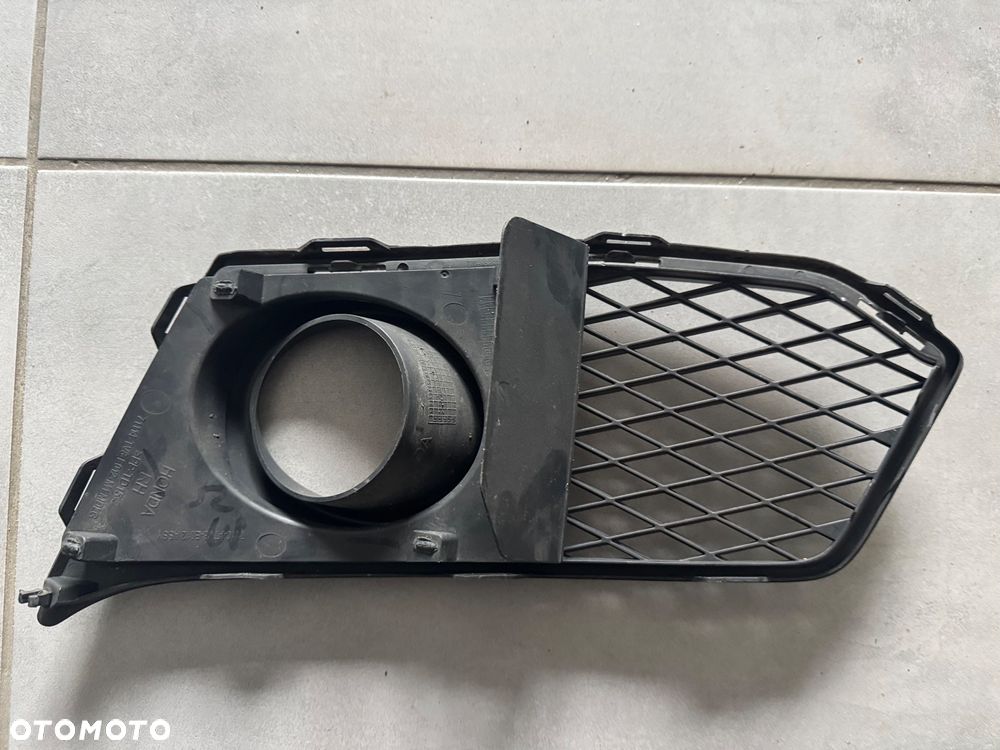 Honda Civic IX kratka zderzaka lift 14- - 2