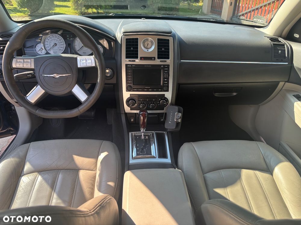 Chrysler 300C 5.7 V8 HEMI Automatik - 13