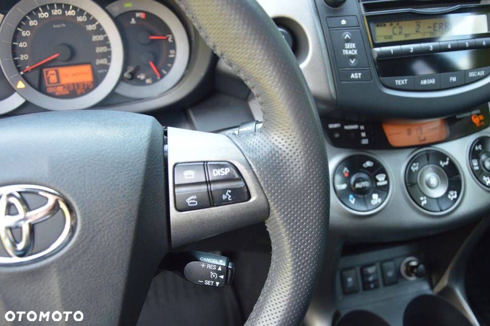 Toyota RAV4 2.2 D-CAT Sol 180 - 30