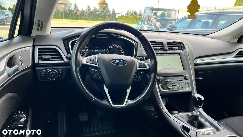 Ford Mondeo 2.0 TDCi Allrad Business Edition - 13
