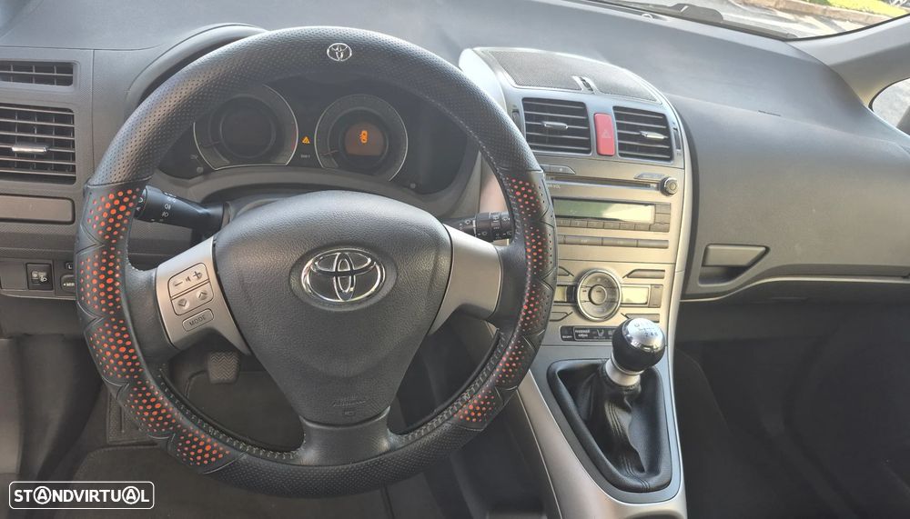 Toyota Auris 1.4 D-4D Sol DPF - 20