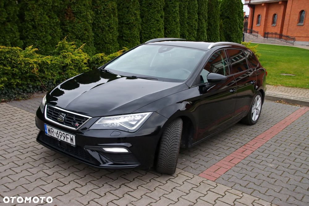 Seat Leon 2.0 TDI FR Black S&S DSG - 3
