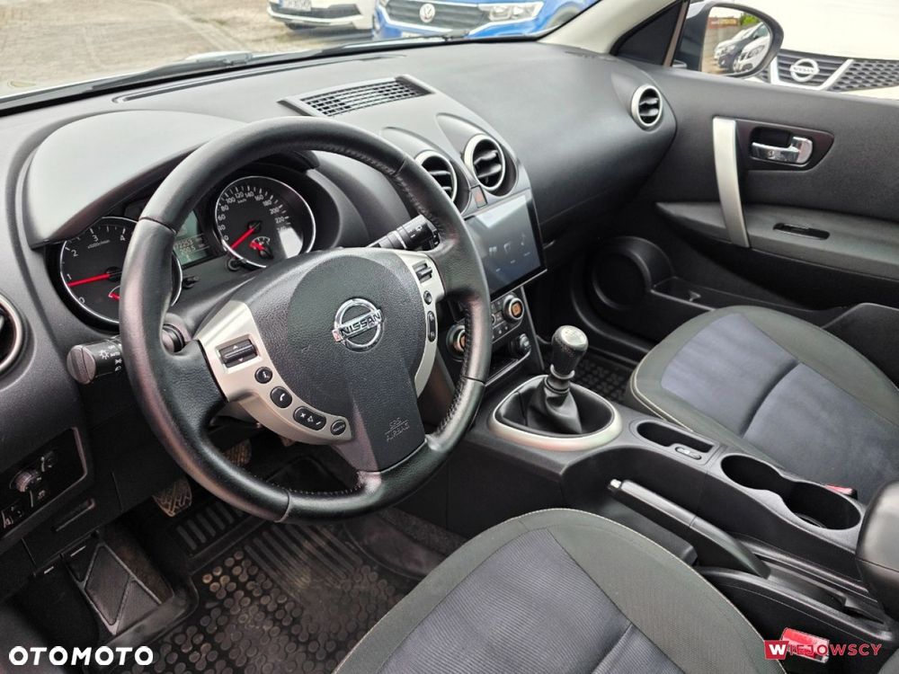 Nissan Qashqai+2 - 13