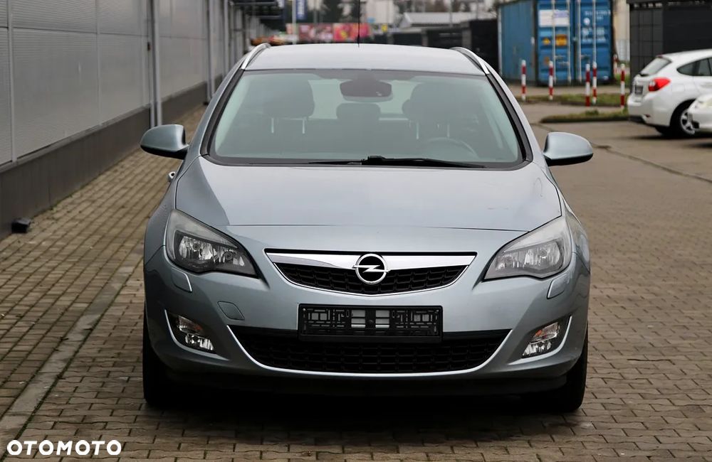 Opel Astra 1.4 T Enjoy - 2