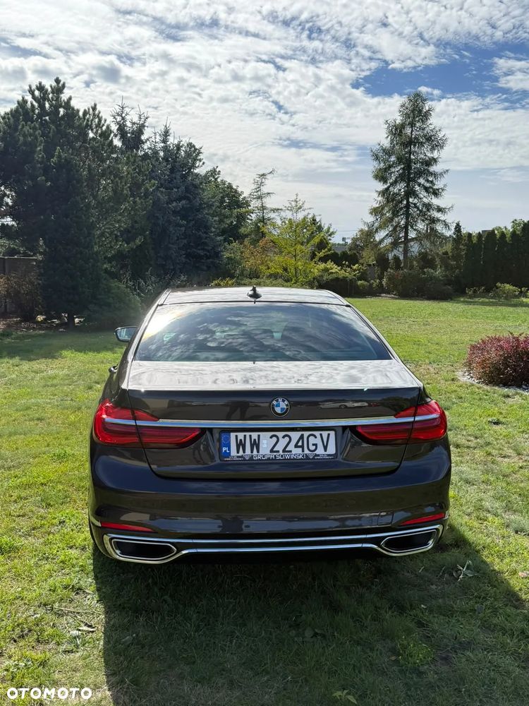 BMW Seria 7 730d xDrive - 9