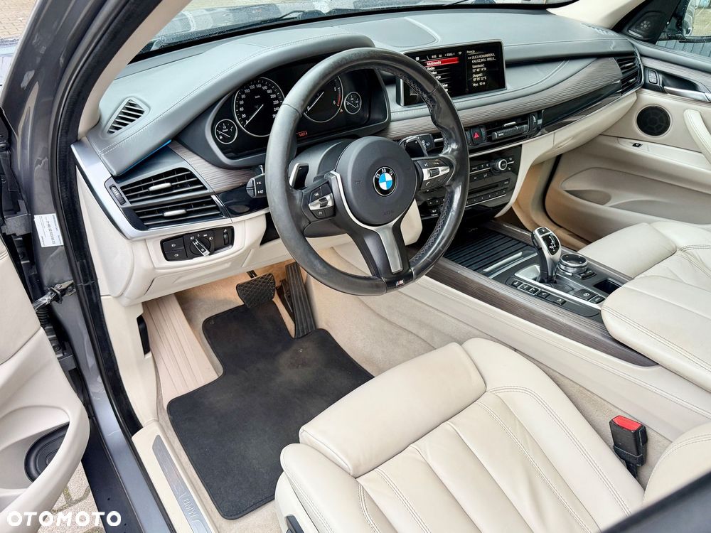 BMW X5 3.0sd xDrive - 11