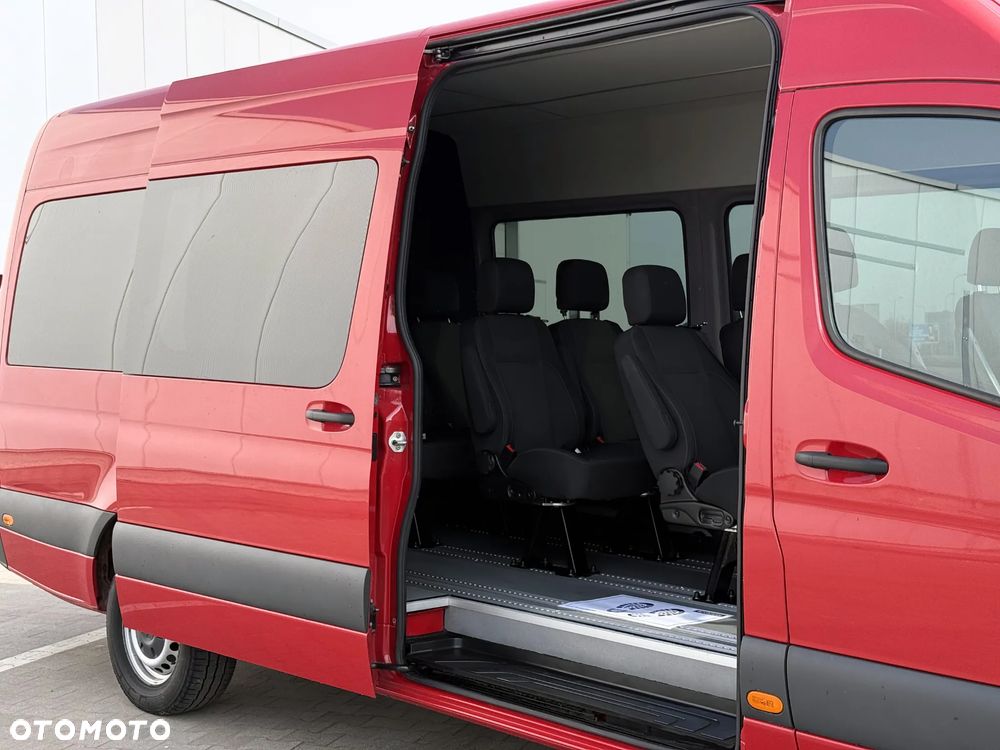 Mercedes-Benz Sprinter Long PRO 907.235 - 14