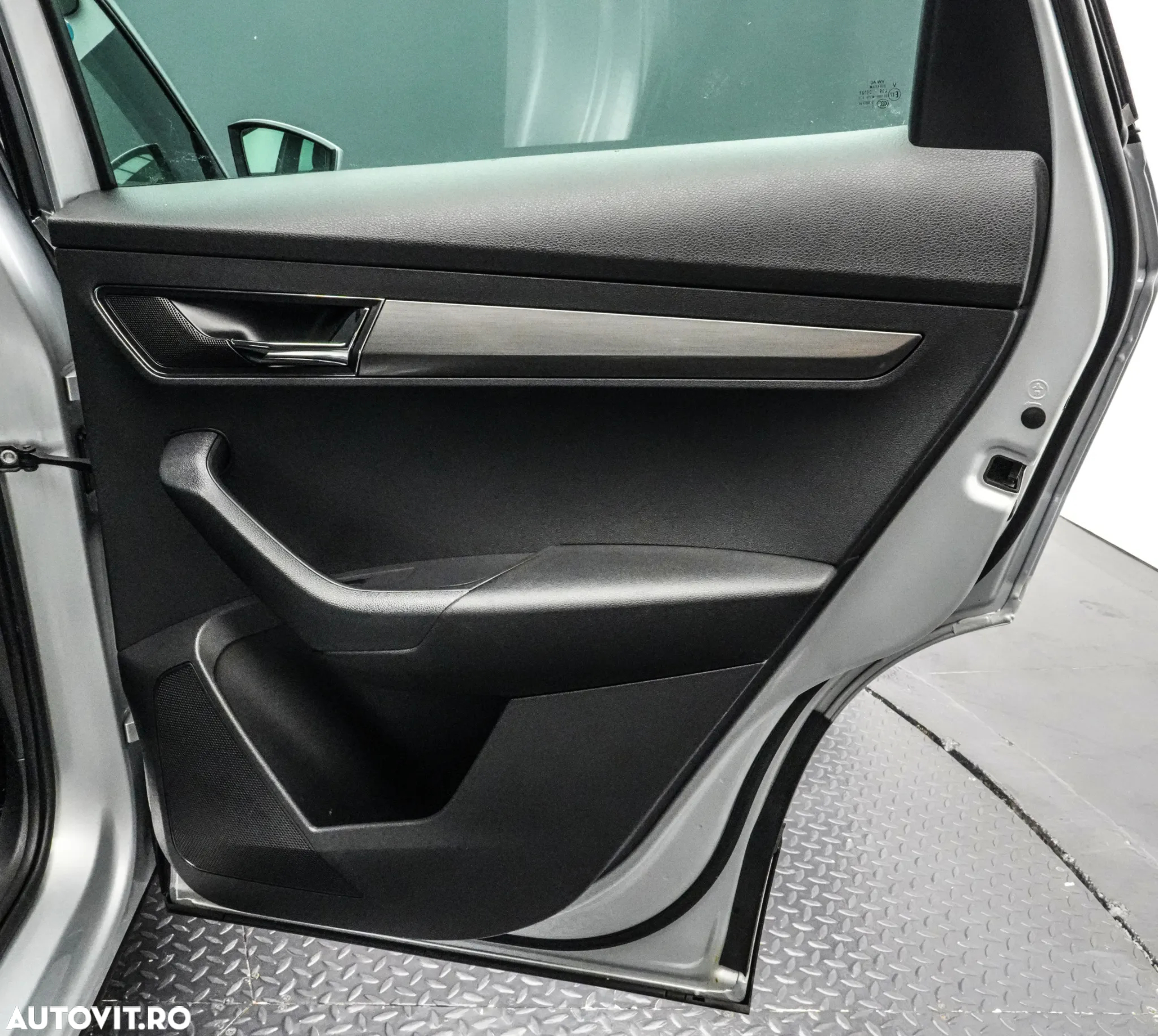 Skoda Karoq 1.5 TSI DSG Style - 32