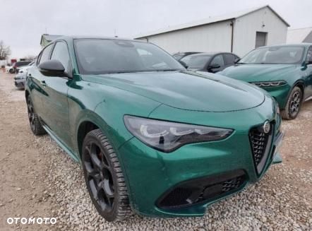 Alfa Romeo Stelvio 2.0 Turbo Tributo Italiano Q4 - 2