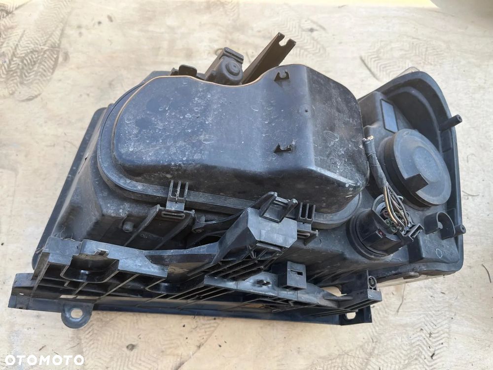 Lampa przednia przód prawa RHD 6H52-13W029 Land Rover Freelander 2 II - 3