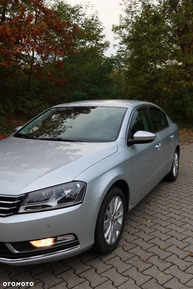 Volkswagen Passat 1.4 TSI Trendline DSG - 25