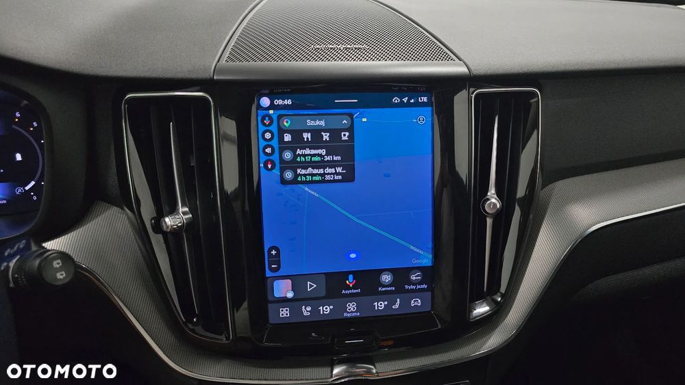 Volvo XC 60 B4 D Ultimate Dark - 27