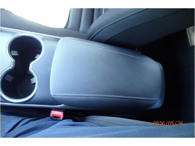 Ford Mondeo 2.0 TDCi Trend PowerShift - 34