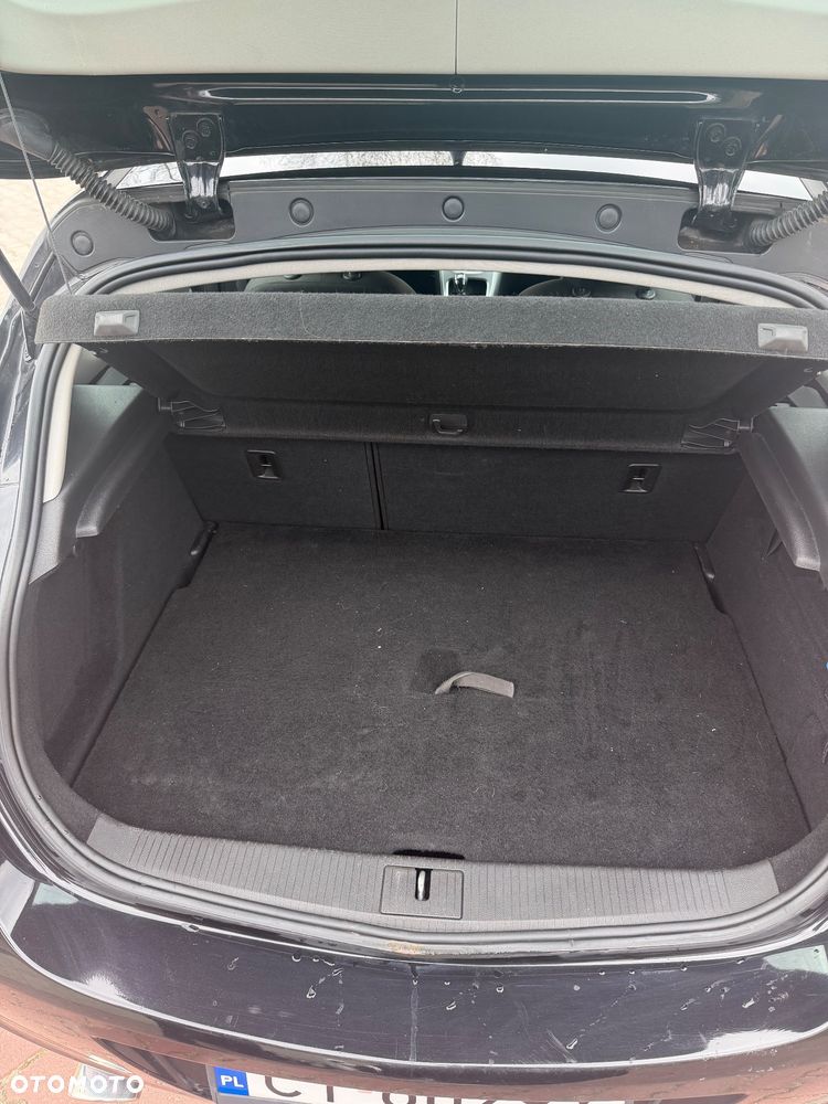 Opel Astra 1.6 T Sport - 15