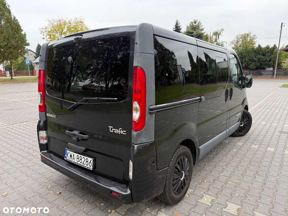 Renault Trafic - 18