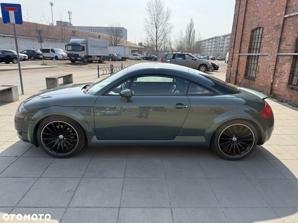 Audi TT Coupé - 6