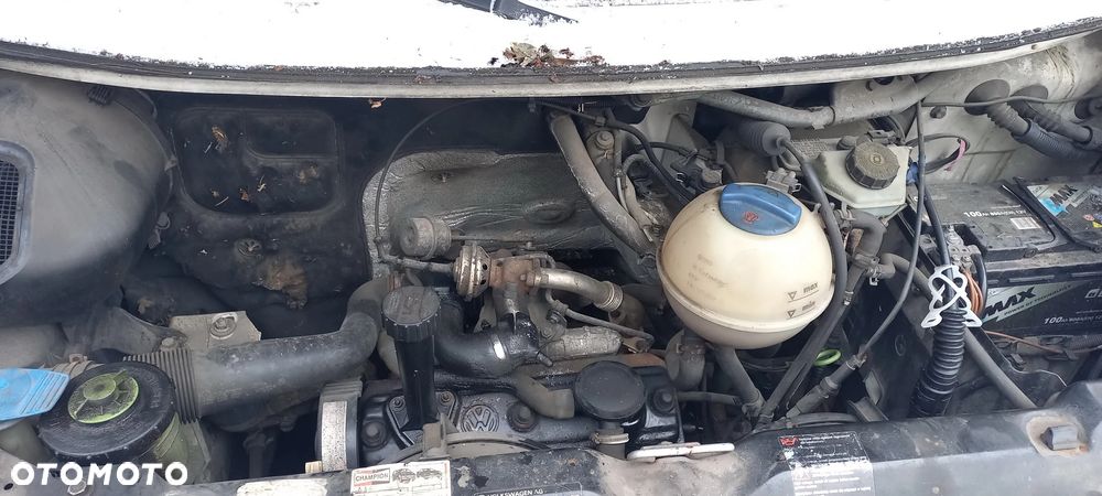 Volkswagen Transporter - 13