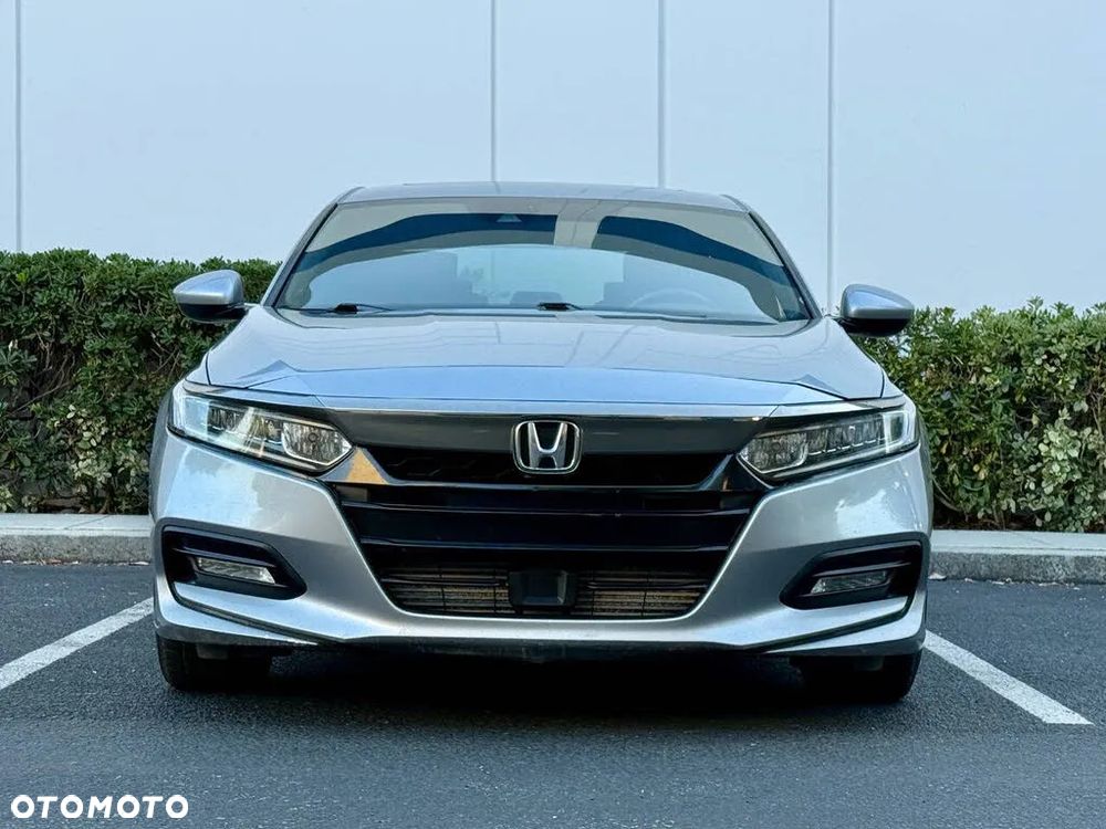 Honda Accord - 2