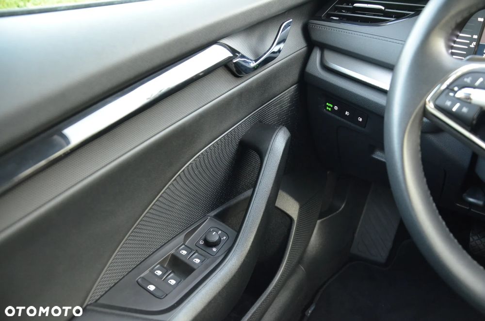 Skoda Octavia 2.0 TDI DSG Ambition - 24