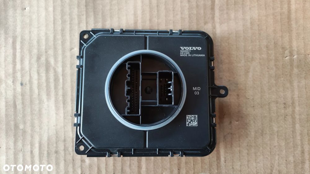 Nowa przetwornica moduł Volvo XC40 XC60 XC90 32420511 - 3