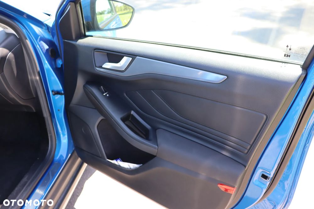 Ford Focus 2.0 EcoBlue Active Business - 12