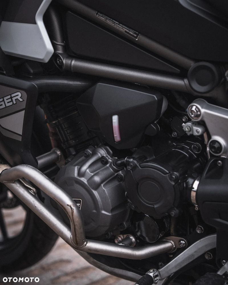 Triumph Tiger - 9